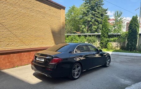 Mercedes-Benz E-Класс, 2016 год, 2 950 000 рублей, 3 фотография