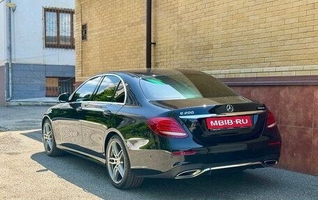 Mercedes-Benz E-Класс, 2016 год, 2 950 000 рублей, 7 фотография