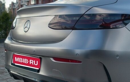 Mercedes-Benz E-Класс, 2020 год, 4 200 000 рублей, 5 фотография
