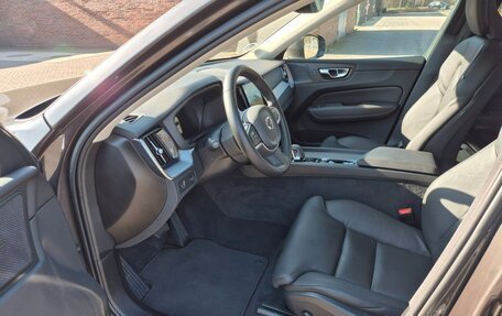 Volvo XC60 II, 2022 год, 3 680 000 рублей, 7 фотография