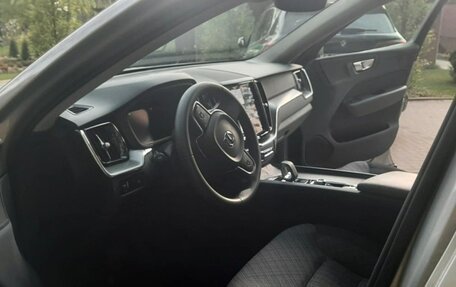 Volvo XC60 II, 2022 год, 3 310 000 рублей, 6 фотография