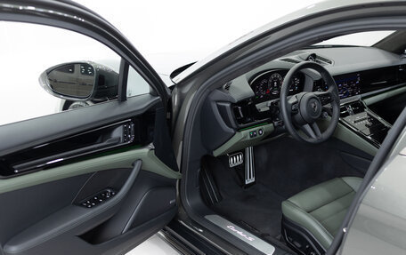 Porsche Panamera, 2024 год, 30 990 000 рублей, 7 фотография