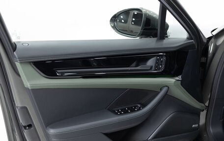 Porsche Panamera, 2024 год, 30 990 000 рублей, 8 фотография
