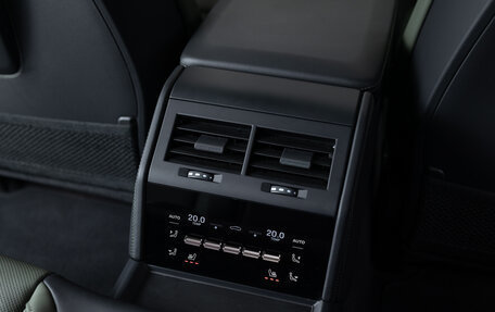 Porsche Panamera, 2024 год, 30 990 000 рублей, 22 фотография
