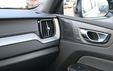 Volvo XC60 II, 2022 год, 3 910 000 рублей, 16 фотография
