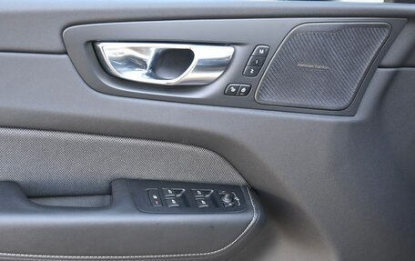 Volvo XC60 II, 2022 год, 3 910 000 рублей, 23 фотография