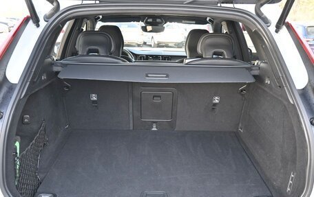 Volvo XC60 II, 2022 год, 3 910 000 рублей, 19 фотография