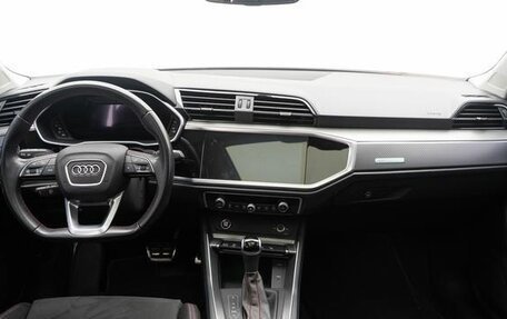 Audi Q3, 2022 год, 2 758 600 рублей, 15 фотография