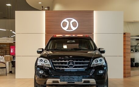 Mercedes-Benz M-Класс, 2010 год, 1 545 000 рублей, 2 фотография