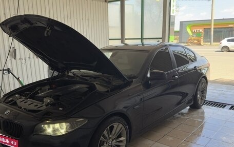 BMW 5 серия, 2011 год, 1 500 000 рублей, 23 фотография