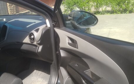 Chevrolet Aveo III, 2014 год, 800 000 рублей, 4 фотография