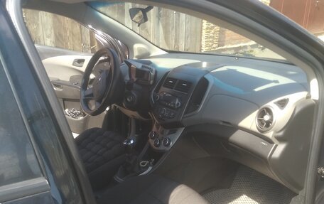 Chevrolet Aveo III, 2014 год, 800 000 рублей, 7 фотография