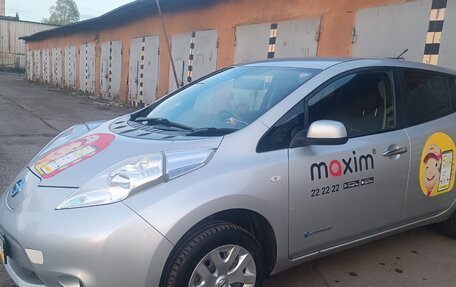 Nissan Leaf I, 2014 год, 619 000 рублей, 2 фотография