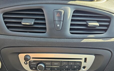 Renault Scenic III, 2012 год, 899 000 рублей, 11 фотография