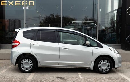 Honda Fit III, 2011 год, 990 000 рублей, 4 фотография