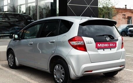 Honda Fit III, 2011 год, 990 000 рублей, 7 фотография