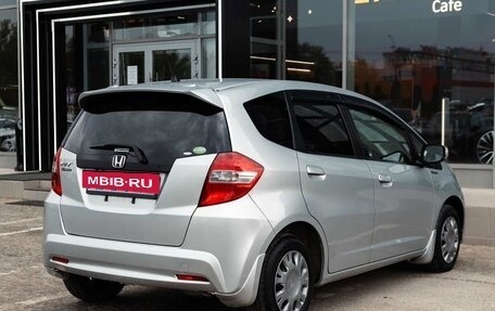 Honda Fit III, 2011 год, 990 000 рублей, 5 фотография