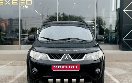 Mitsubishi Outlander III рестайлинг 3, 2007 год, 1 300 000 рублей, 2 фотография