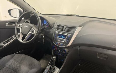 Hyundai Solaris II рестайлинг, 2016 год, 1 200 000 рублей, 13 фотография