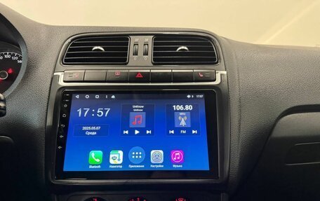 Volkswagen Polo VI (EU Market), 2015 год, 995 000 рублей, 17 фотография