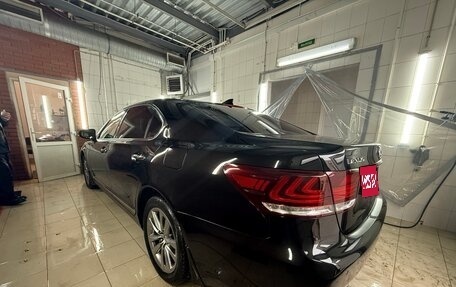 Lexus LS IV, 2014 год, 2 300 000 рублей, 1 фотография