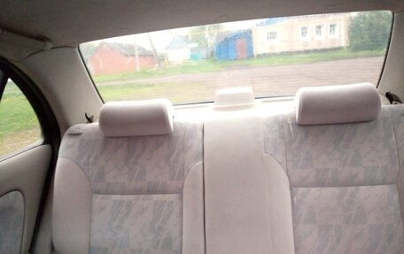 Nissan Almera, 2001 год, 265 000 рублей, 12 фотография