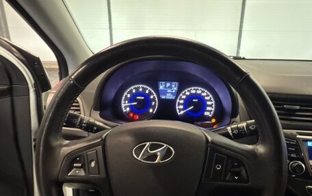 Hyundai Solaris II рестайлинг, 2014 год, 950 000 рублей, 10 фотография