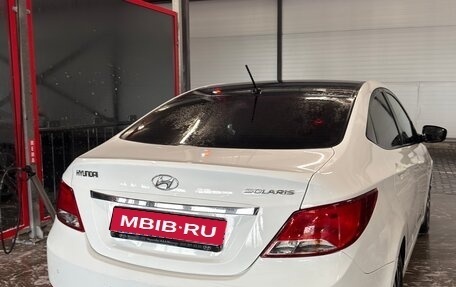 Hyundai Solaris II рестайлинг, 2014 год, 950 000 рублей, 3 фотография