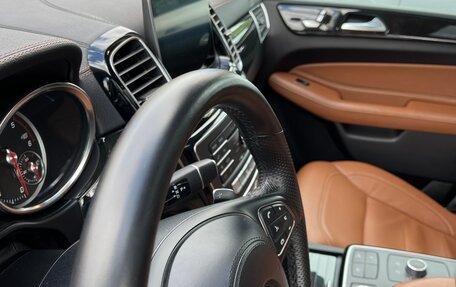 Mercedes-Benz GLS, 2018 год, 4 200 000 рублей, 9 фотография