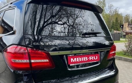 Mercedes-Benz GLS, 2018 год, 4 200 000 рублей, 6 фотография