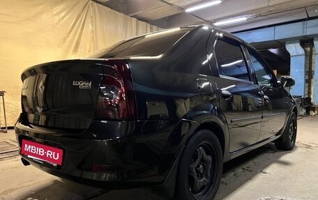 Renault Logan I, 2010 год, 850 000 рублей, 7 фотография