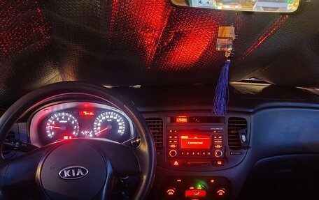 KIA Rio II, 2010 год, 750 000 рублей, 13 фотография