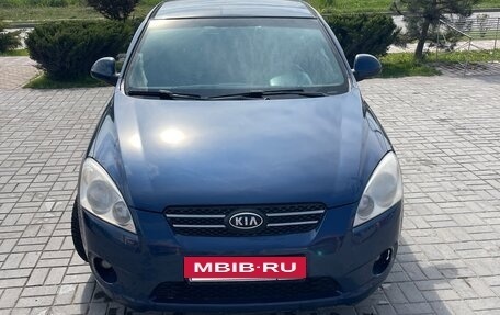 KIA cee'd I рестайлинг, 2008 год, 545 000 рублей, 2 фотография