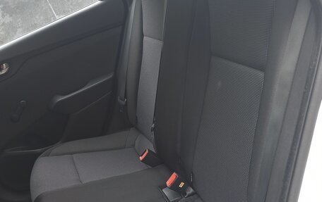 Hyundai Solaris II рестайлинг, 2017 год, 1 300 000 рублей, 7 фотография