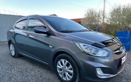 Hyundai Solaris II рестайлинг, 2011 год, 689 000 рублей, 8 фотография