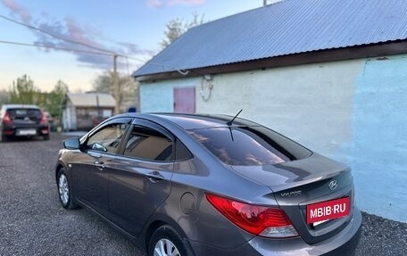 Hyundai Solaris II рестайлинг, 2011 год, 689 000 рублей, 9 фотография