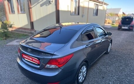 Hyundai Solaris II рестайлинг, 2011 год, 689 000 рублей, 17 фотография