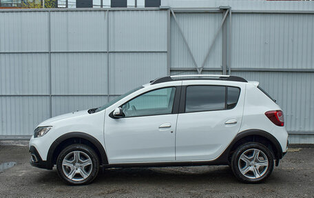 Renault Sandero II рестайлинг, 2018 год, 1 230 000 рублей, 7 фотография