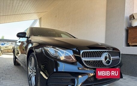 Mercedes-Benz E-Класс, 2018 год, 3 300 000 рублей, 3 фотография