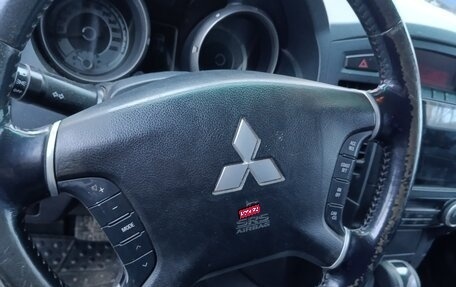 Mitsubishi Pajero IV, 2007 год, 1 400 000 рублей, 16 фотография