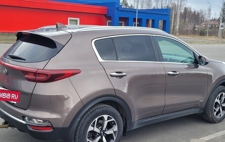 KIA Sportage IV рестайлинг, 2019 год, 2 470 000 рублей, 3 фотография