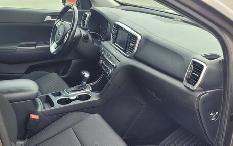 KIA Sportage IV рестайлинг, 2019 год, 2 470 000 рублей, 7 фотография