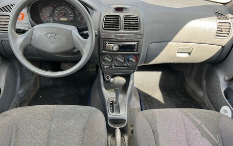 Hyundai Accent II, 2005 год, 395 000 рублей, 13 фотография