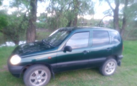 Chevrolet Niva I рестайлинг, 2005 год, 600 000 рублей, 9 фотография
