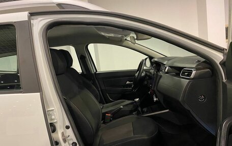 Renault Duster, 2021 год, 1 895 000 рублей, 29 фотография