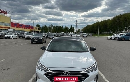 Hyundai Elantra VI рестайлинг, 2019 год, 1 544 000 рублей, 2 фотография