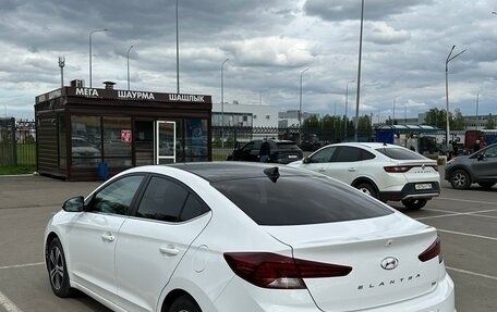 Hyundai Elantra VI рестайлинг, 2019 год, 1 544 000 рублей, 7 фотография