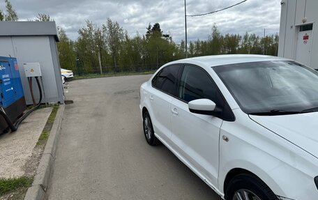 Volkswagen Polo VI (EU Market), 2017 год, 750 000 рублей, 2 фотография