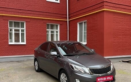 KIA Rio III рестайлинг, 2012 год, 1 050 000 рублей, 3 фотография
