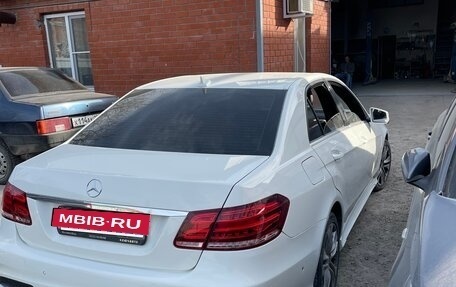 Mercedes-Benz E-Класс, 2010 год, 1 850 000 рублей, 4 фотография
